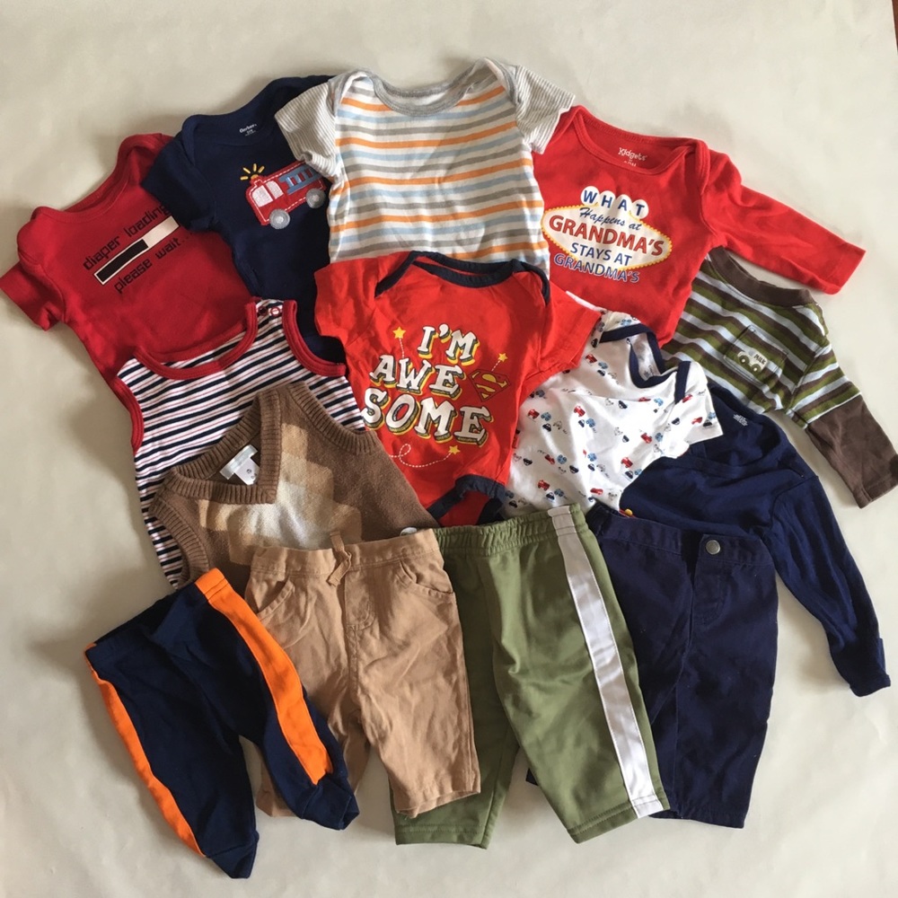 Sold!! Boys 0-3 Month Clothing Bundle